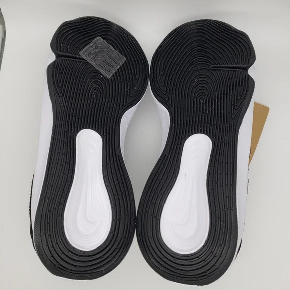 Nike Air Zoom GT Hustle 3 TB Black/White Basketball Shoes - Picture 7 of 8